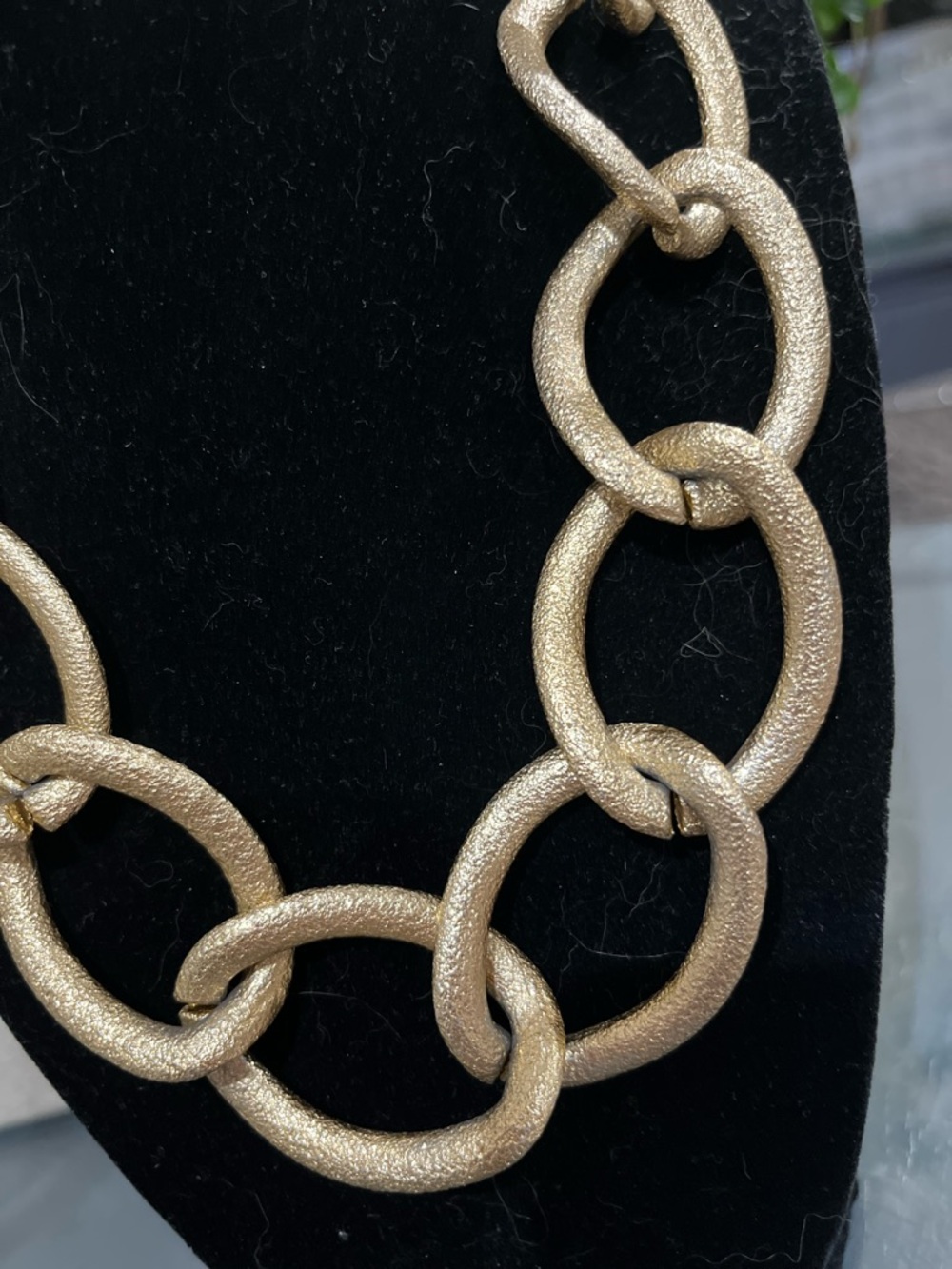 N347 Gold Link Statement Necklace UNISEX - Picture 3 of 4